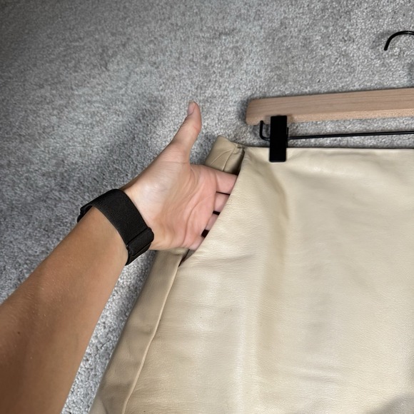 David Lerner Women's Large 100% Lambskin 3" Inseam Shorts Satin Lined READ‎ - Picture 5 of 12